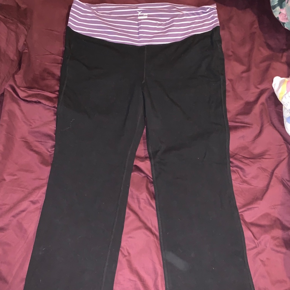 Old navy active yoga black pants
